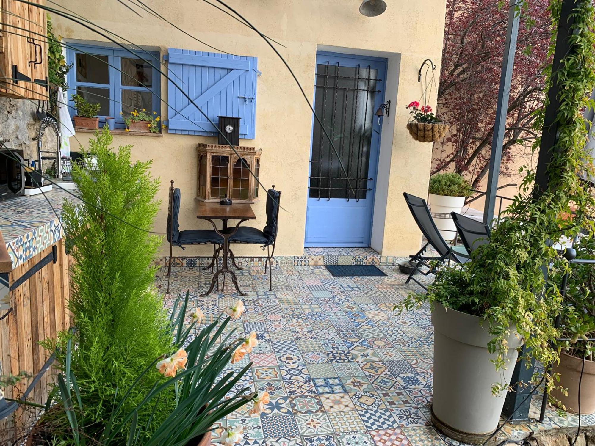 Skylark Bed & Breakfast Grasse Kültér fotó